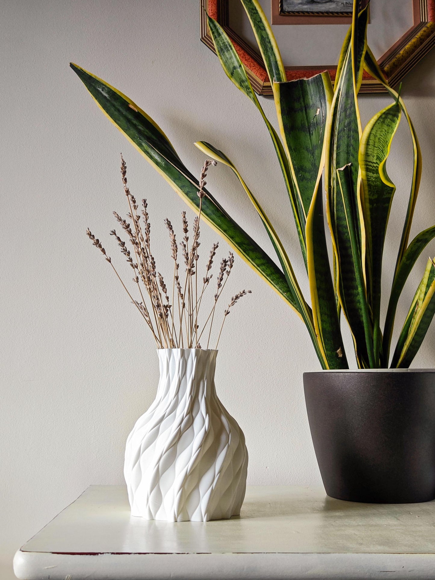 Fibra Modern Decorative Vase by Creaserra