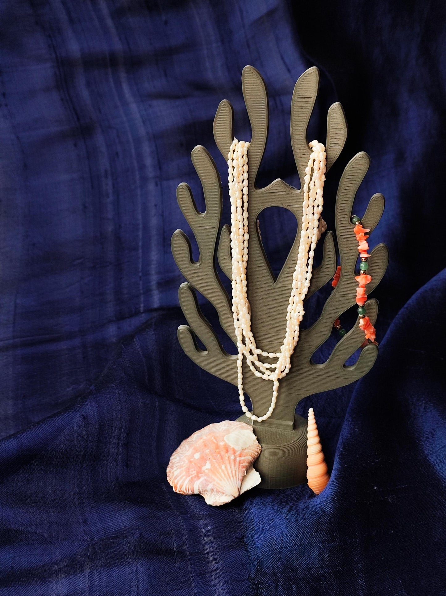 Milepora Alcicornis Decorative Stand