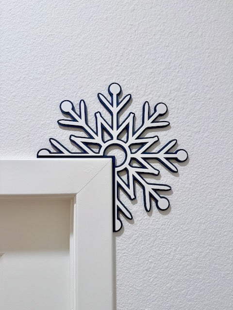 Snowflake Door Corner