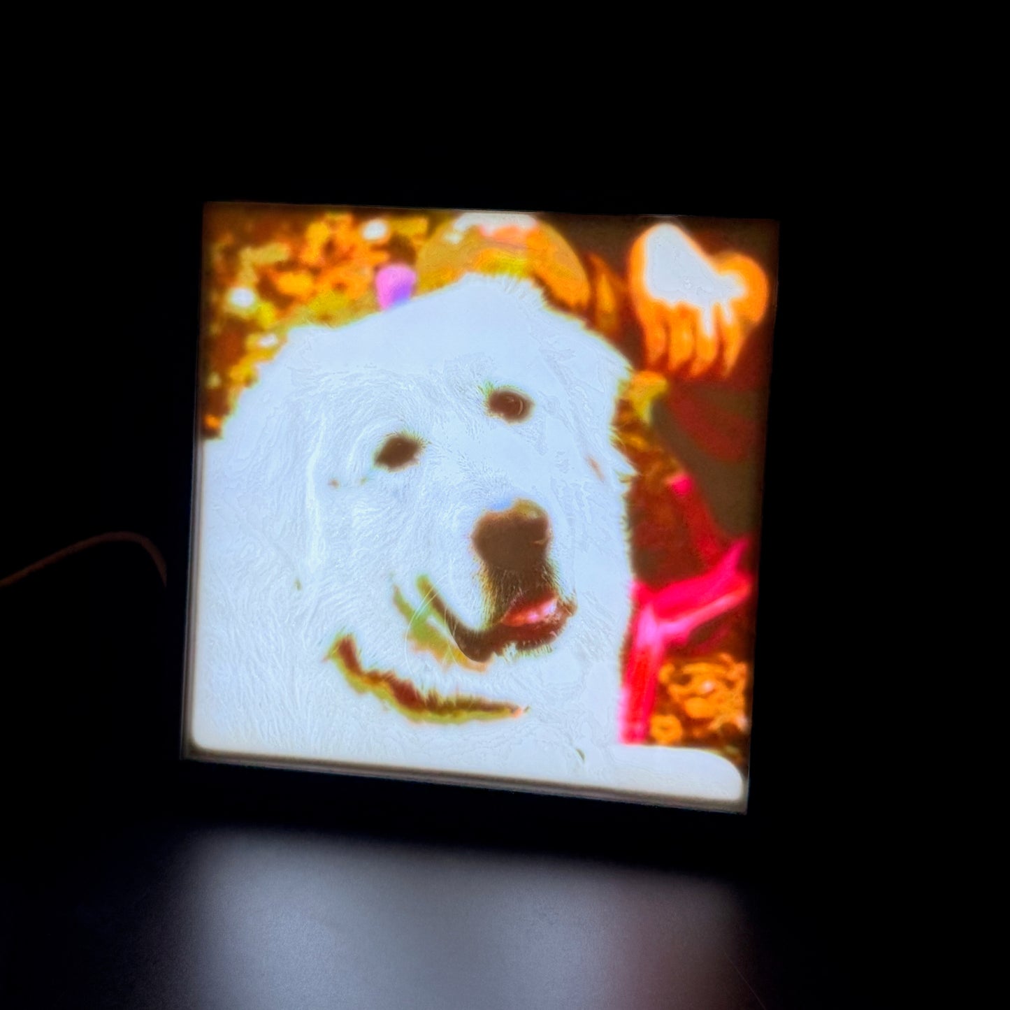 Custom Lithophane Light Box - Your photos, illuminated with depth and emotion.