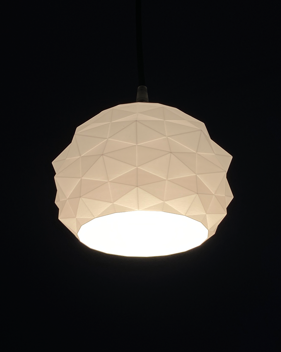 Poly Lamp – Modern Geometric 3D Printed Lampshade