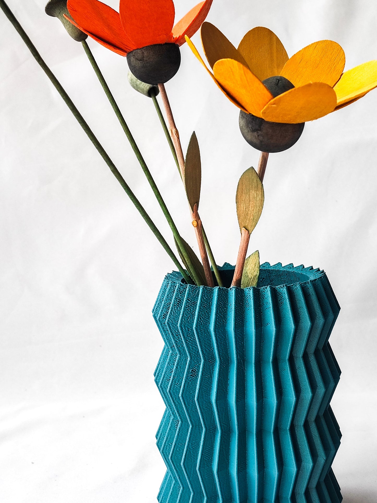 Creaserra Aletas Vase, Home Decor, Planter, 3d Printed