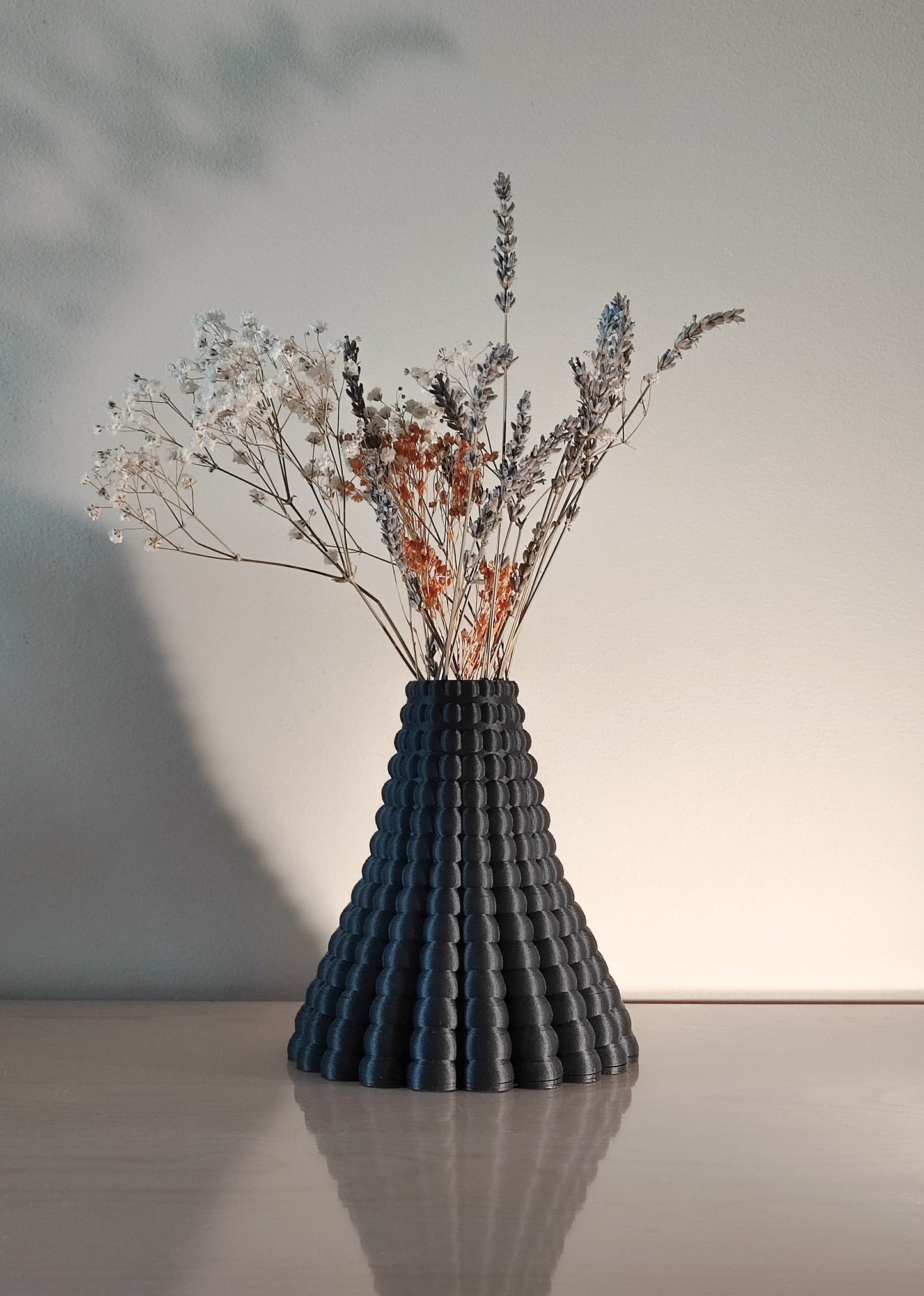 Magma Vase